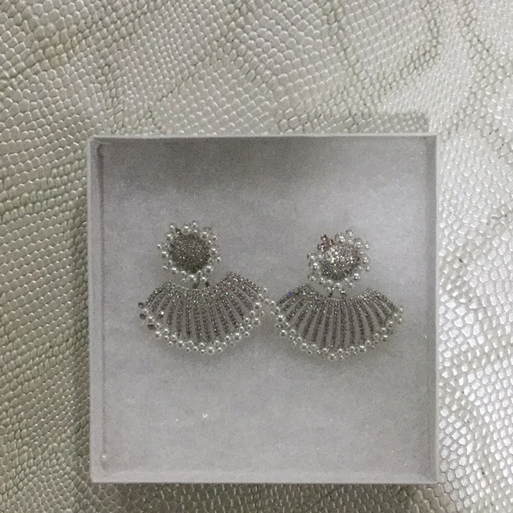 Pearl sterling silver earrings